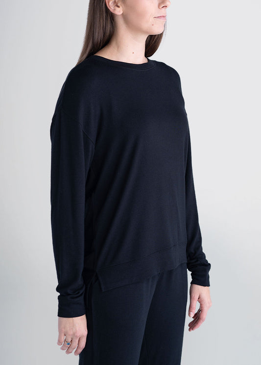 american-tall-womens-lounge-crewneck-black-side