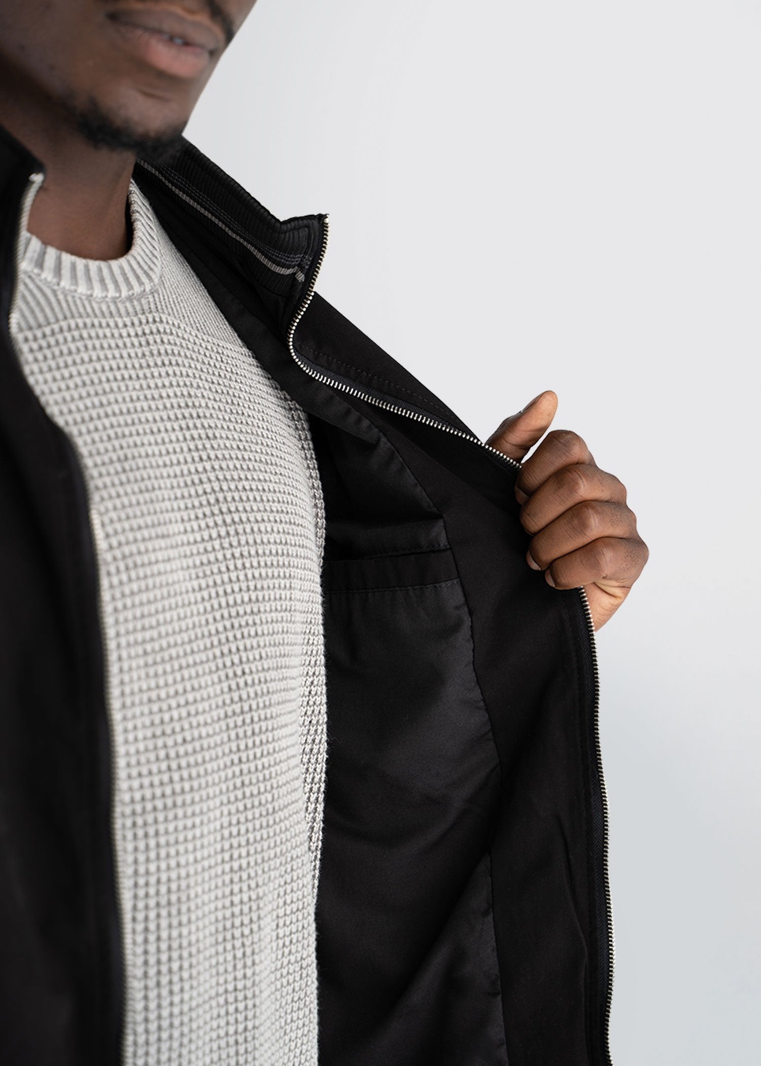 americantall-cotton-bomber-black-detail